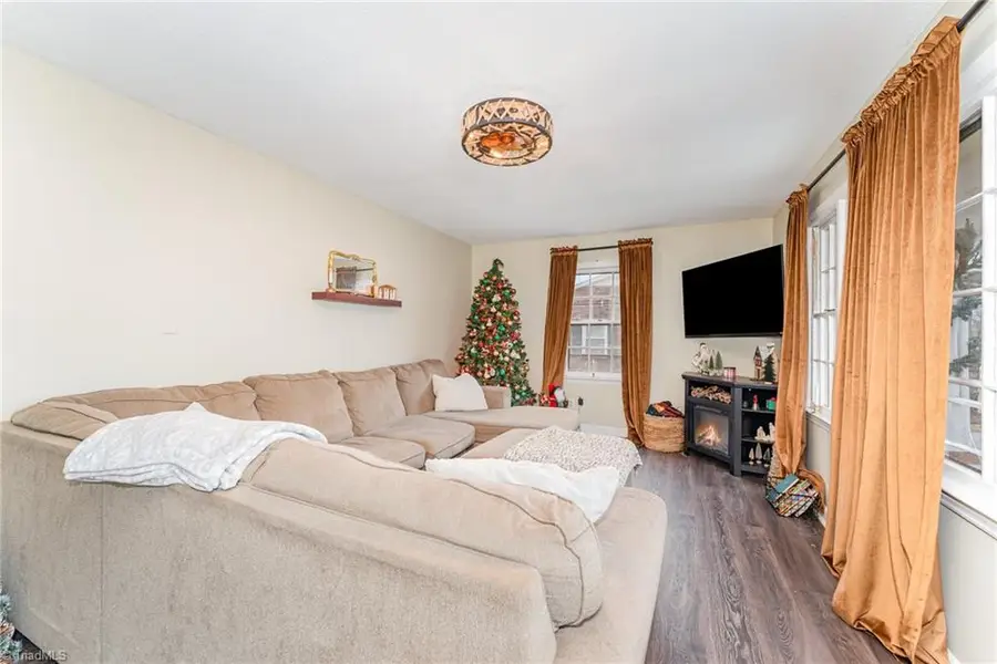 713 Lake Drive, Kernersville, NC 27284 - Image #3