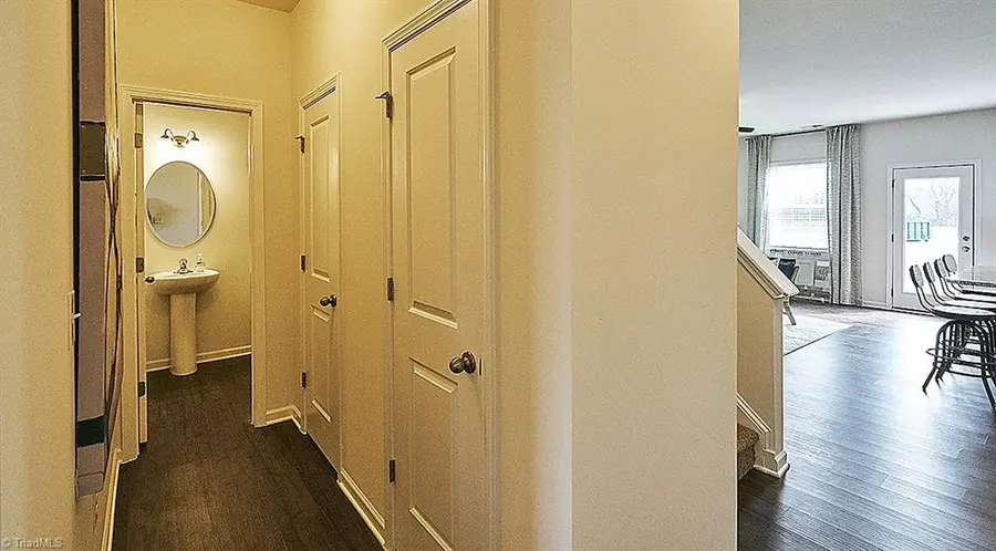 508 Nassco Place, Jamestown, NC 27282 - Image #2