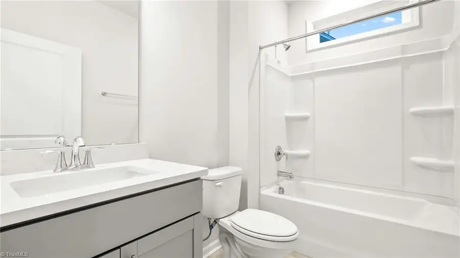 102 Mary Montrose Boulevard, Jamestown, NC 27282 - Image #3