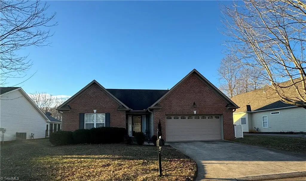 1542 Finwick Drive, Pfafftown, NC 27040 - Image #1