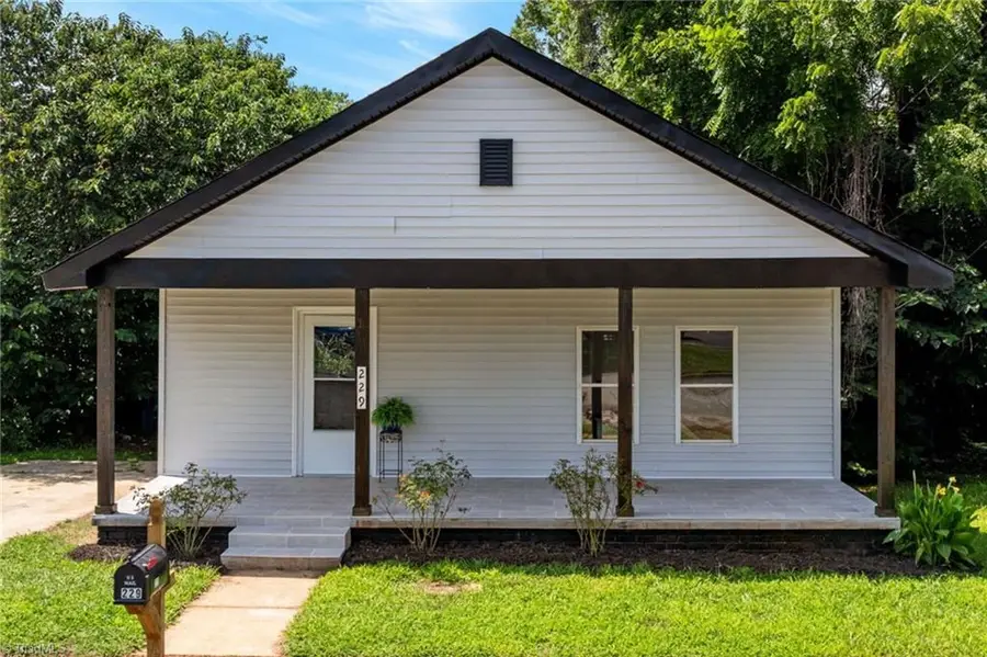 229 Lewis Street, Burlington, NC 27217 - Image #2