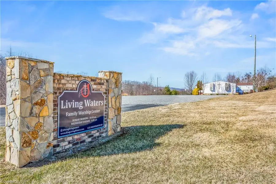 1255 Mountain View Road, King, NC 27021 - Image #3