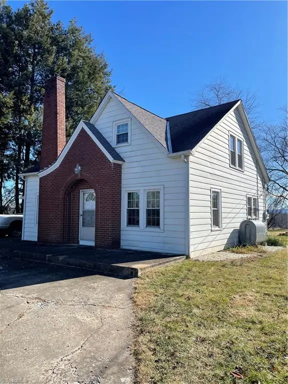 4105 Boone Trail, North Wilkesboro, NC 28659