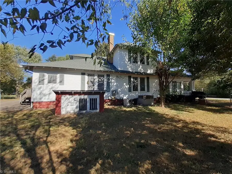 447 Cascade Avenue, Eden, NC 27288 - Image #3