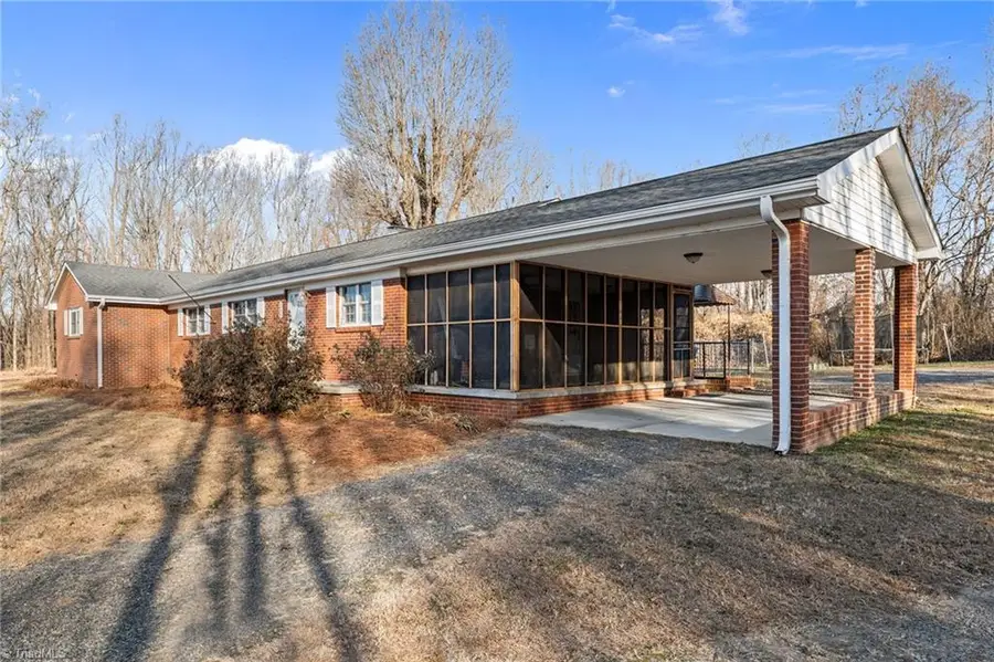 255 Perkins Loop, Reidsville, NC 27320 - Image #2