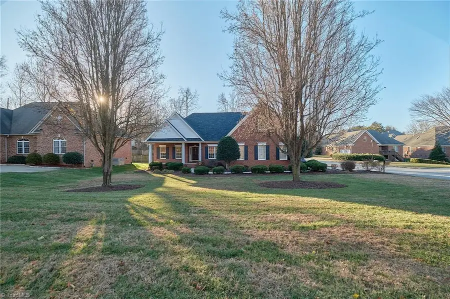 4411 Hunter Oaks Court, High Point, NC 27265 - Image #2