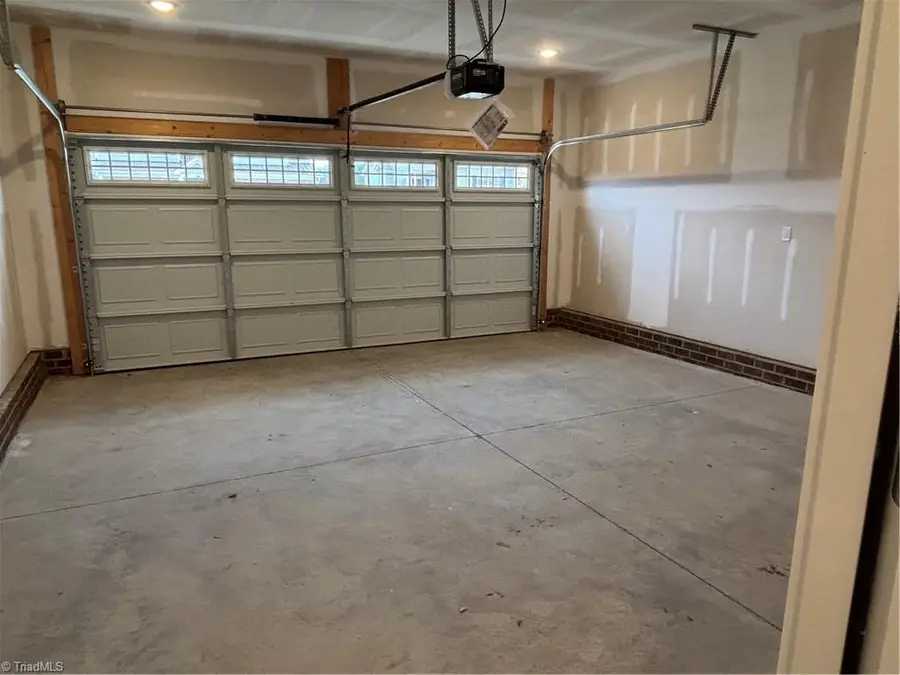 1917 Darrell Drive, Graham, NC 27253 - Image #3