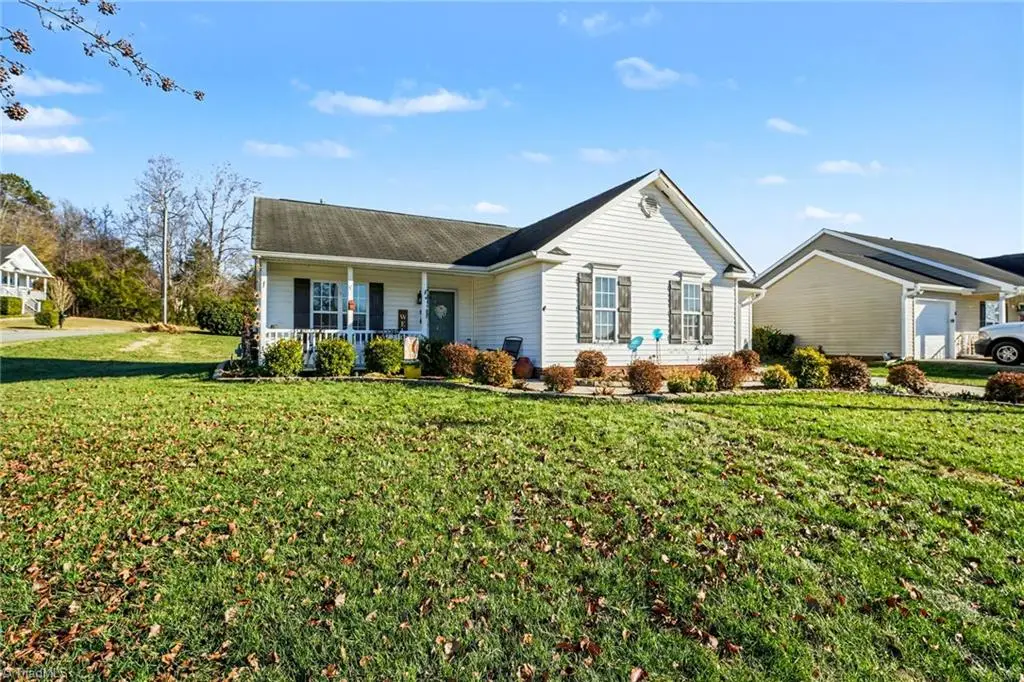 103 Wynbrook Court, Winston Salem, NC 27103 - Image #1