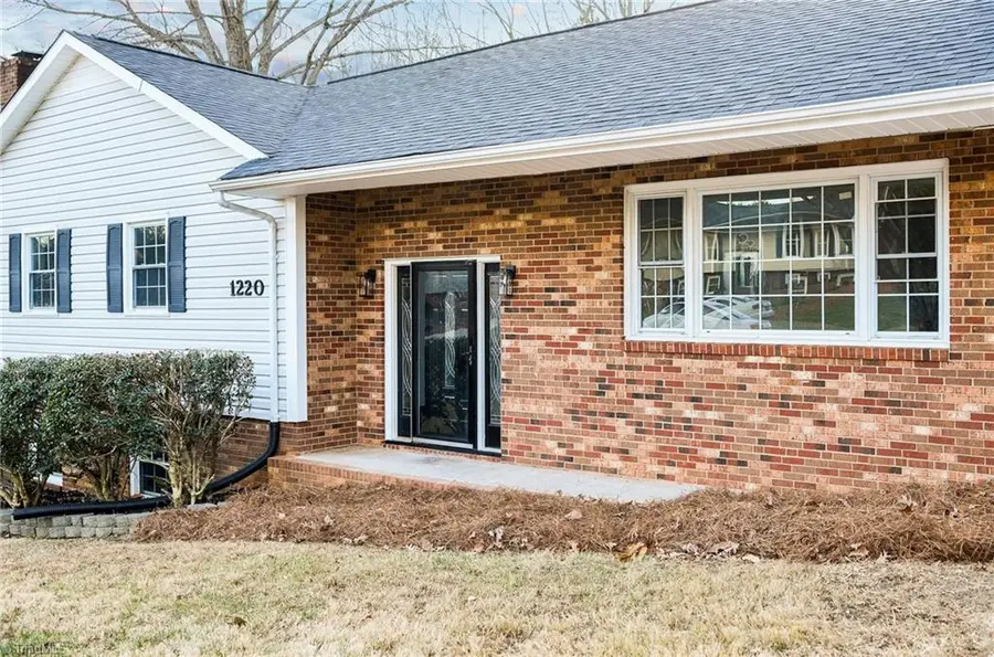 1220 Reynolds Forest Drive, Winston Salem, NC 27107 - Image #3