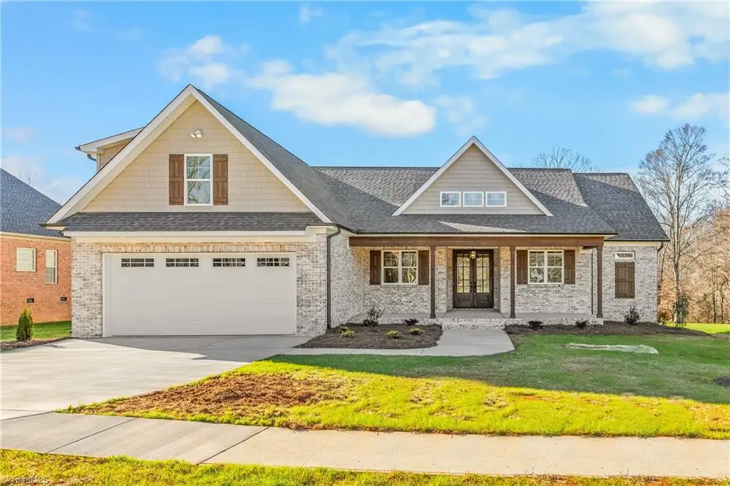 130 S Madera Drive, Mocksville, NC 27028 - Image #1