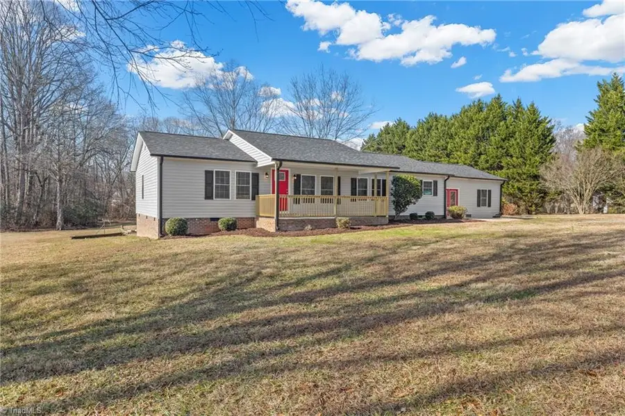 3001 Pilot View Church Road, Yadkinville, NC 27055 - Image #3