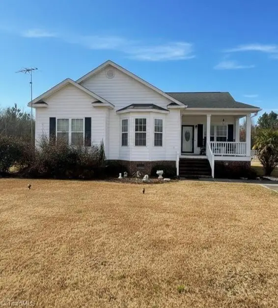 815 Old Cherry Road, Creswell, NC 27928