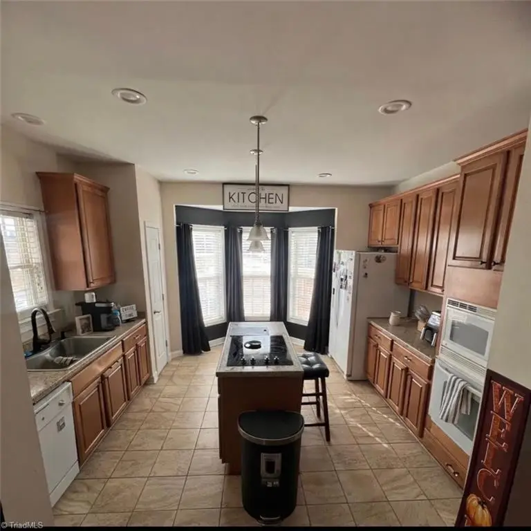 815 Old Cherry Road, Creswell, NC 27928 - Image #3