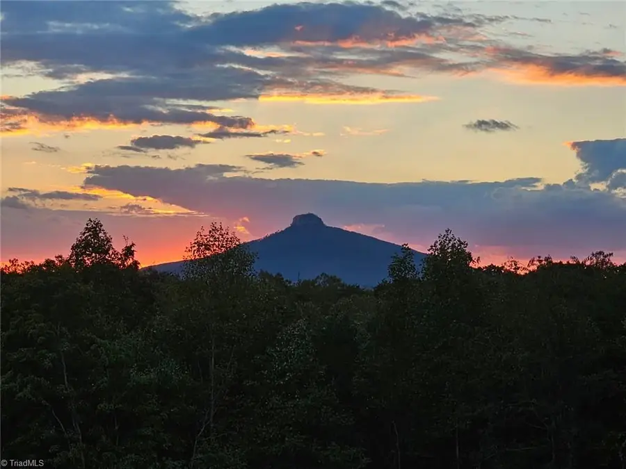 1040 Breezeway Drive, King, NC 27021 - Image #3