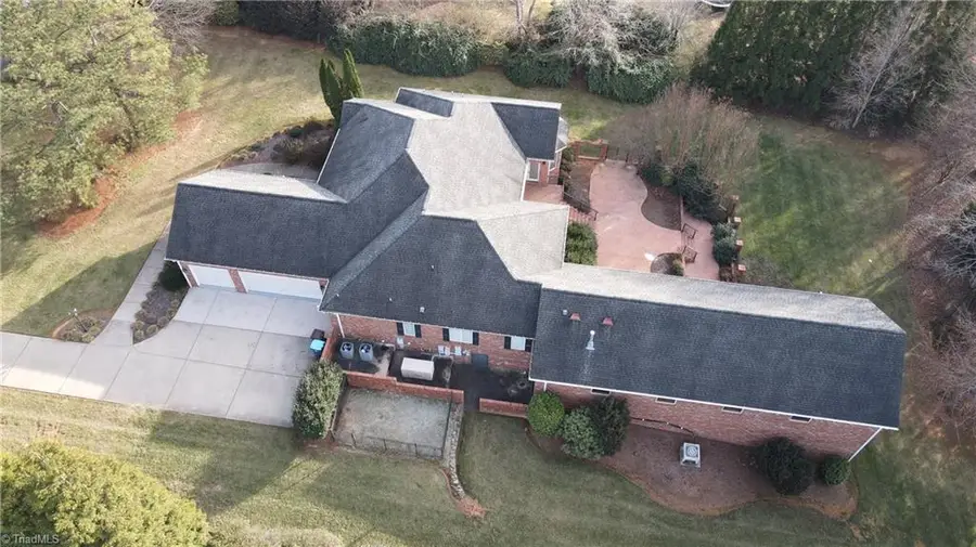 396 W Lake Trail, Mebane, NC 27302 - Image #3