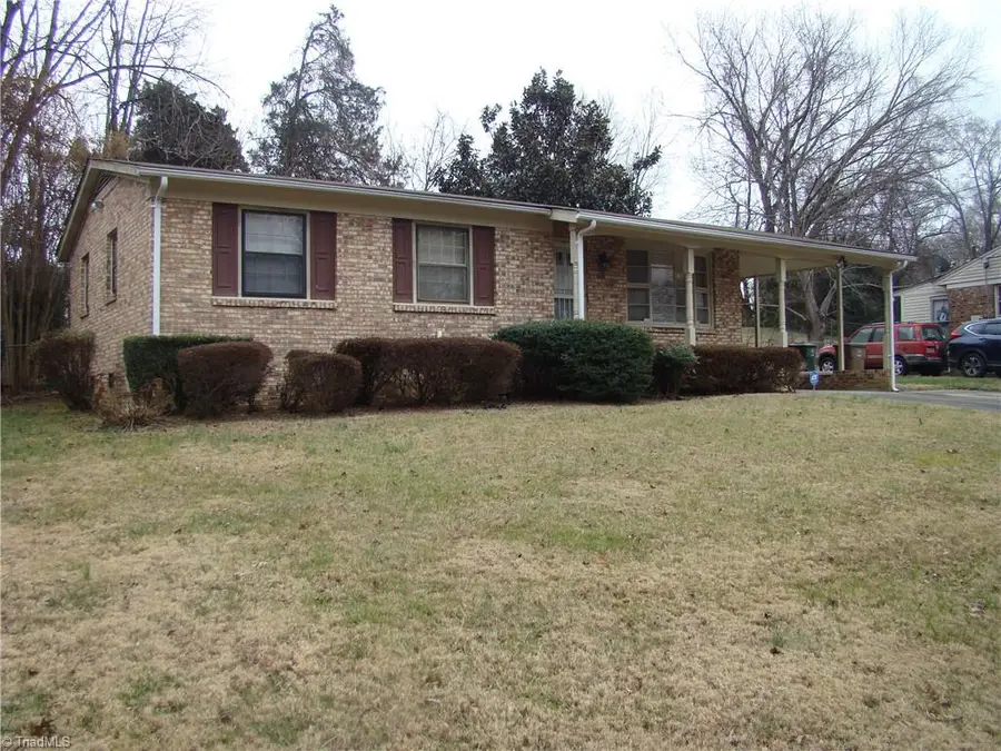 2206 Bywood Road, Greensboro, NC 27405 - Image #3