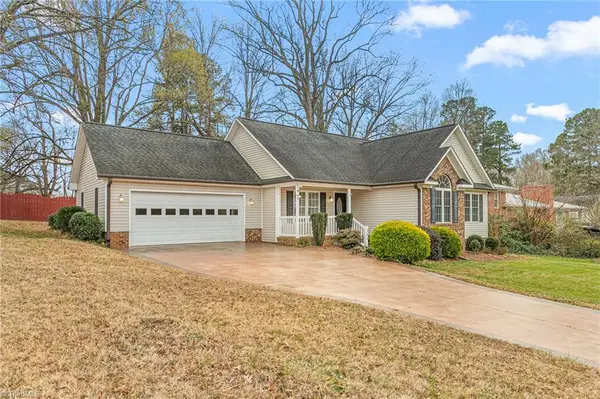 2106 Trail Five, Burlington, NC 27215