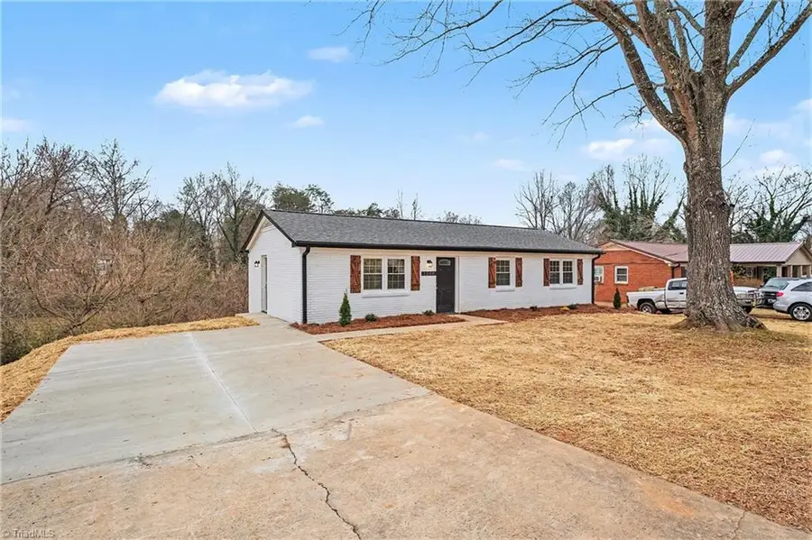 1208 Irving Avenue, Eden, NC 27288 - Image #3