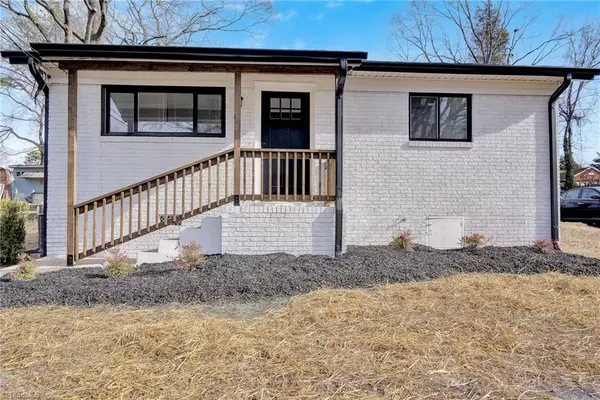 9 Grant Street, Lexington, NC 27292