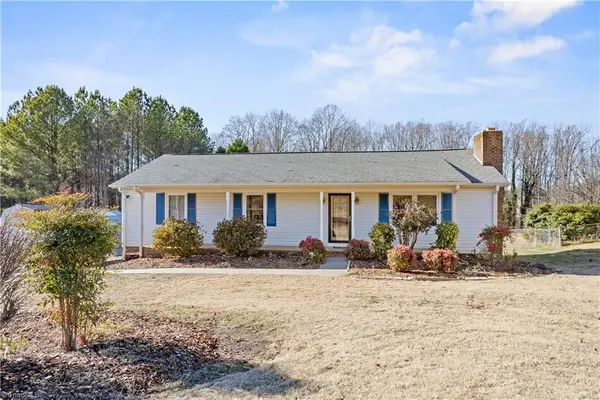 103 Lois Lane, Lexington, NC 27295