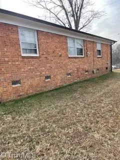 1031 Shea Court, Winston Salem, NC 27107 - Image #2