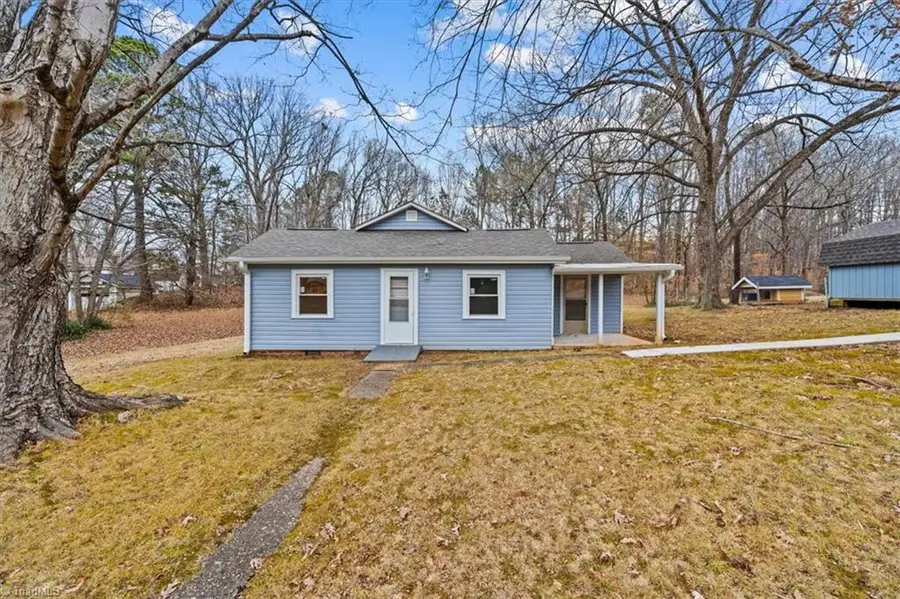 210 W Balfour Avenue, Asheboro, NC 27203 - Image #2