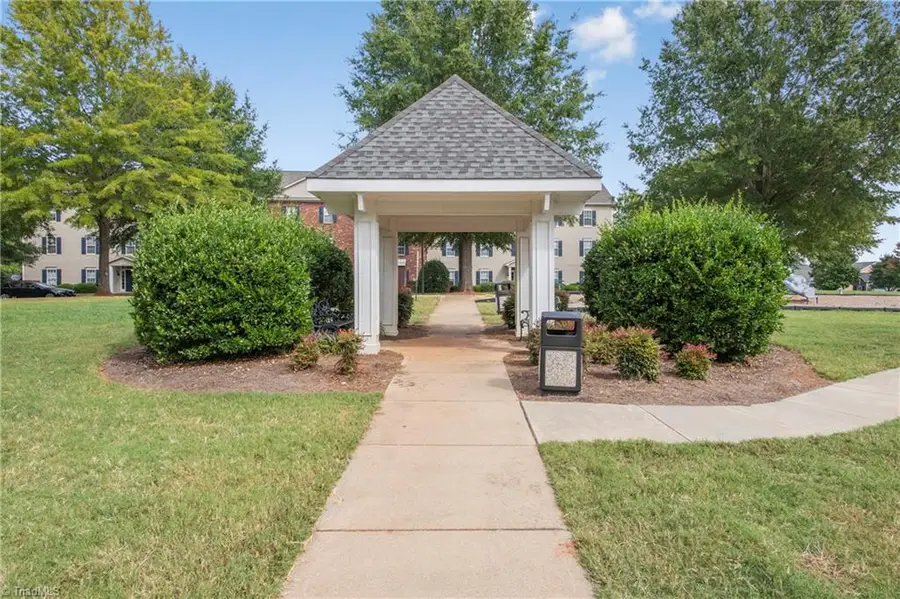 156 Pinewood Lane #101, Bermuda Run, NC 27006 - Image #2