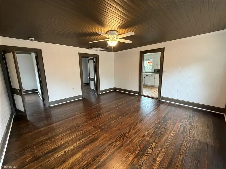 250 Holly Grove Road E, Lexington, NC 27292 - Image #3