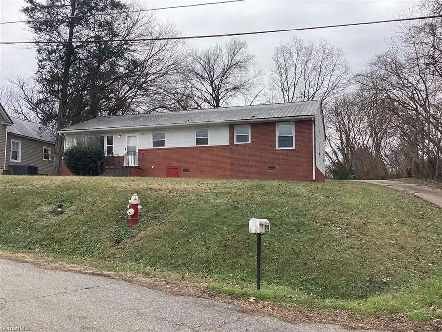 323 Coltrane Avenue, High Point, NC 27260 - Image #2