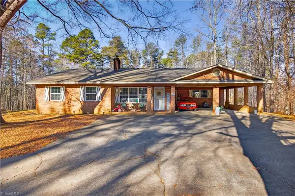 3675 Dylanwood Court, Walkertown, NC 27051