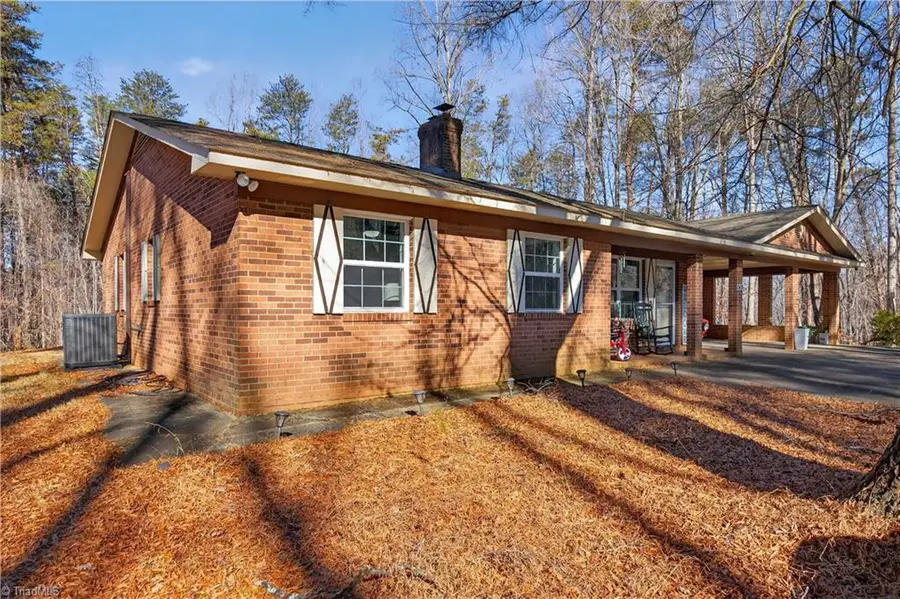 3675 Dylanwood Court, Walkertown, NC 27051 - Image #3