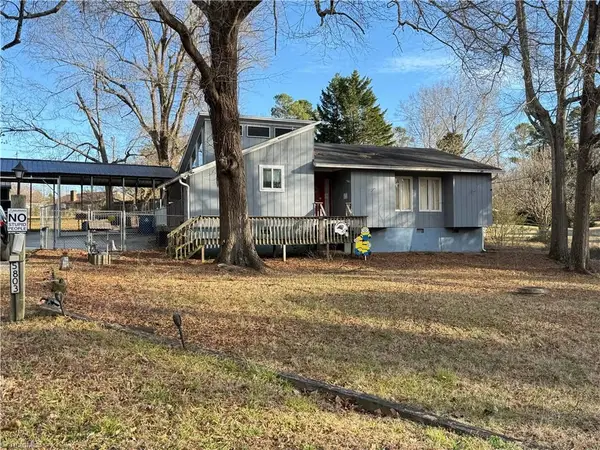 5803 Bartlett Drive, Greensboro, NC 27406