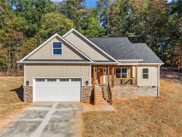 515 Woods Drive, Randleman, NC 27317