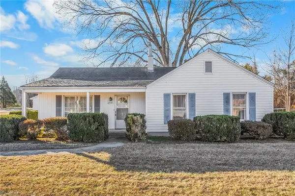 2450 E Us Highway 64, Mocksville, NC 27028