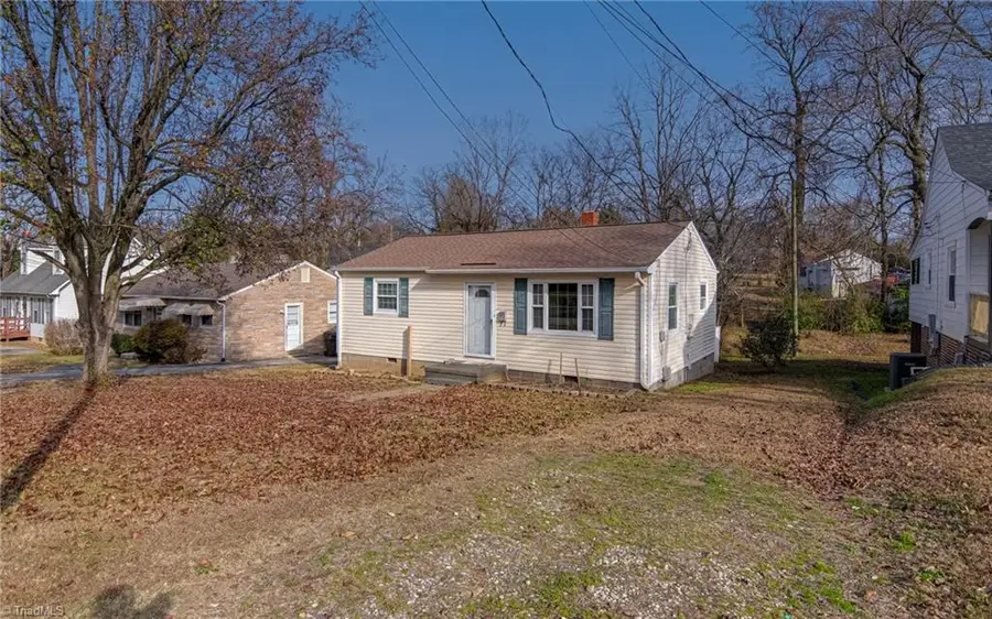 513 Ridgecrest Drive, High Point, NC 27262 - Image #3