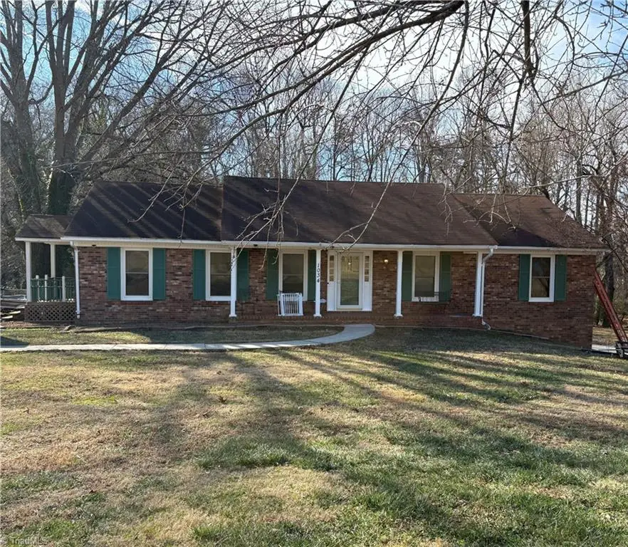 1034 Pine Knolls Road, Kernersville, NC 27284 - Image #1