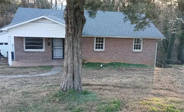 Address Withheld By Seller, Winston-Salem, NC 27101