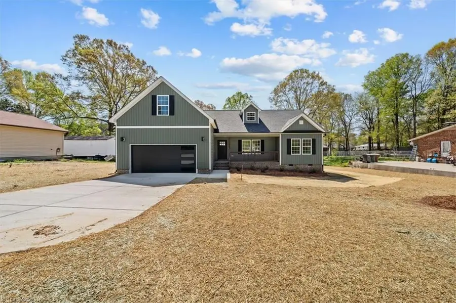 3903 Daye Drive, Greensboro, NC 27407 - #3