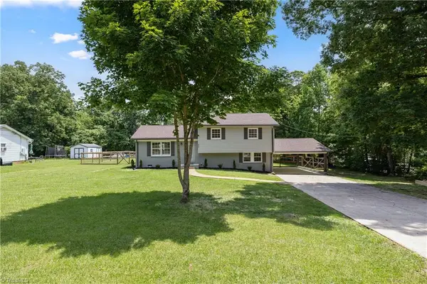 317 Benbow Drive, East Bend, NC 27018