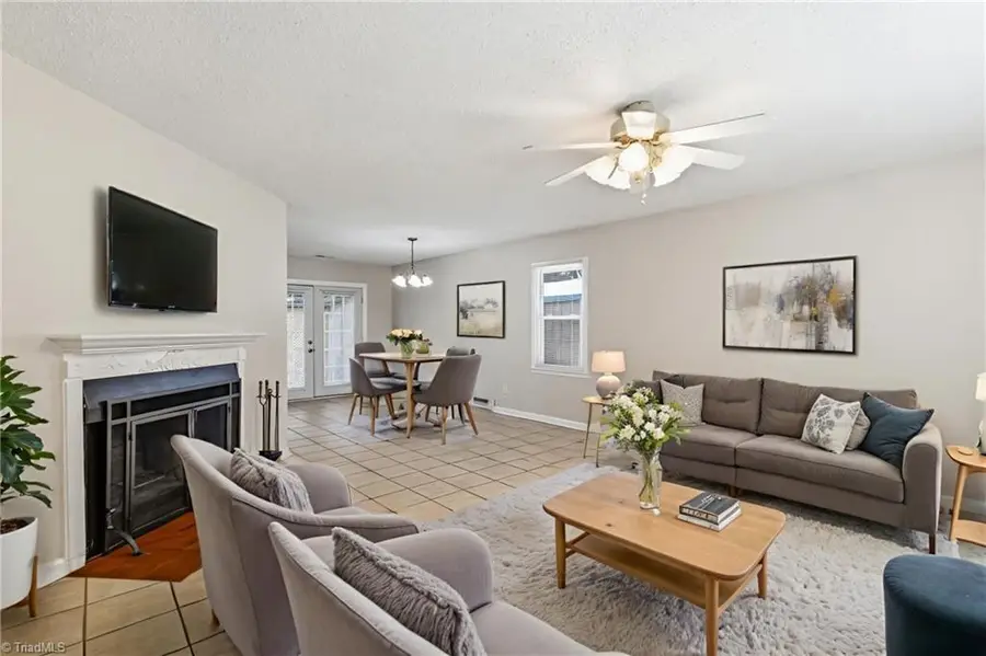 4 Wakerobin Court, Greensboro, NC 27407 - Image #3