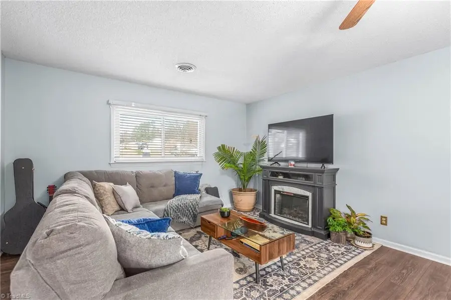 303 Pin Oak Drive, King, NC 27021 - Image #3