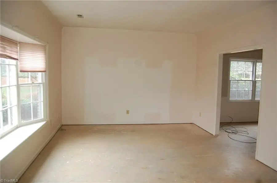 522 Lindley Road, Greensboro, NC 27410 - Image #2