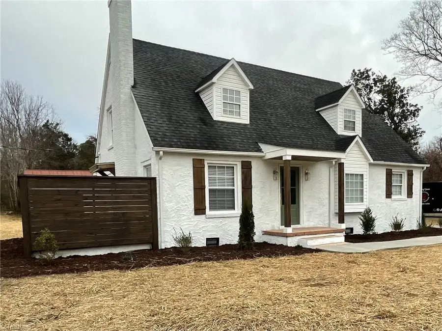 1147 Johnsontown Road, Thomasville, NC 27360 - Image #2