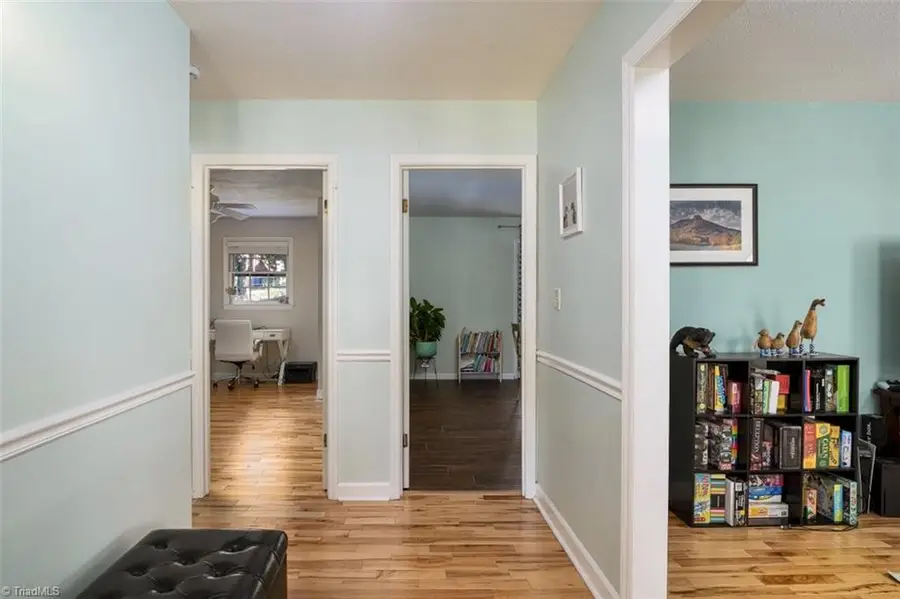 652 Valleybrook Lane, Winston Salem, NC 27104 - Image #3