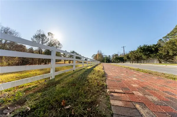 120 Brookberry Drive, Jamestown, NC 27282