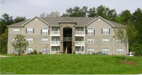 7104-106 Friendly Avenue, Greensboro, NC 27410