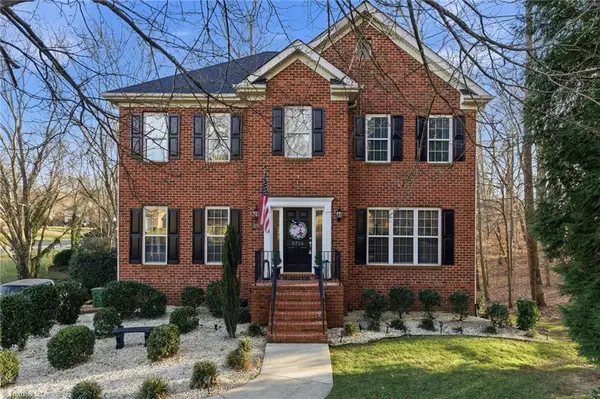 5716 Sutter Lane, Kernersville, NC 27284