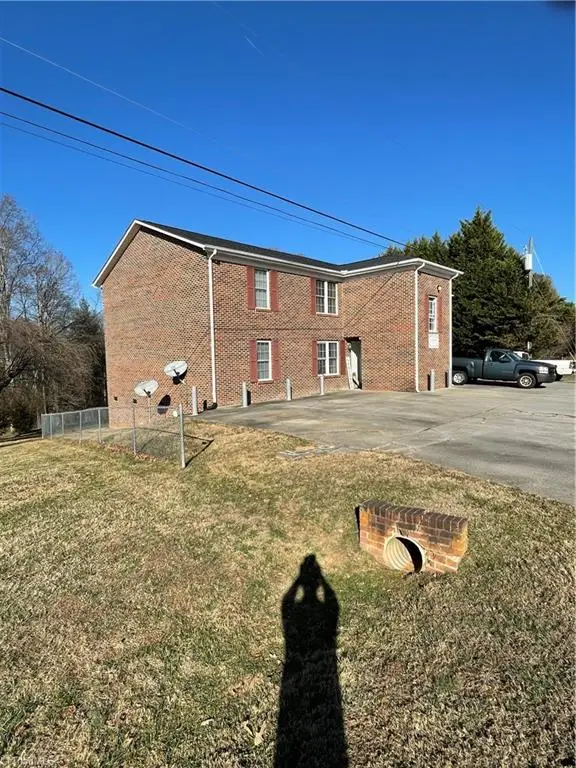 617 John Mcgrady Road, North Wilkesboro, NC 28659 - Image #2