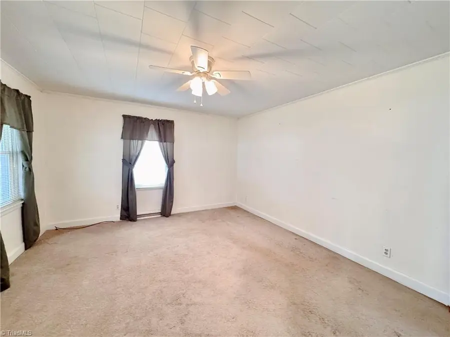 105 Pine Street, Jonesville, NC 28642 - Image #3