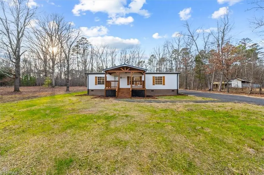 274 Valley Drive, Lexington, NC 27292 - Image #2